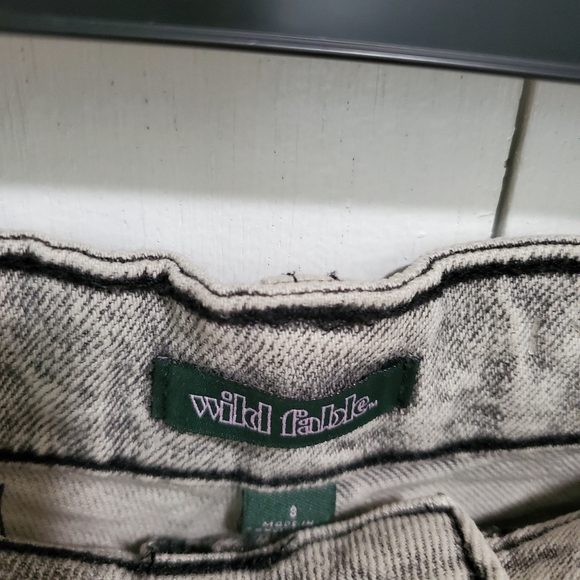 Target Embroidered Shorts - Picture 3 of 3